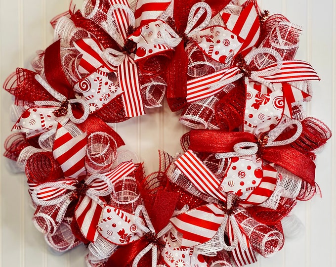 Christmas Wreath, Red and White Christmas Wreath, Candy Cane Wreath