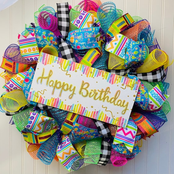 Birthday door decorations online