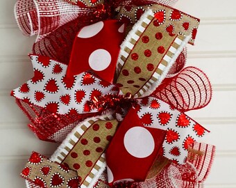 Valentine's Day Garland, Red Heart Decor, Mantel Decoration