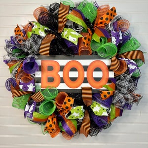 Happy Halloween Wreath, Halloween wreath, fall front door wreath, cute Halloween wreath, ghost wreath, Halloween wreaths for front door