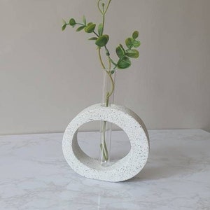 Jesmonite Vase: Granite Effect Propagation Station with Glass Tube