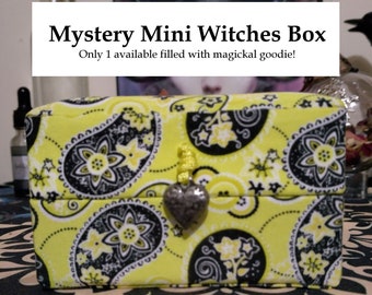 Witches Mini Mystery Box filled with magical surprizes for any witch, Beginner Witch Surprize box with magical tools, Gift for Witches