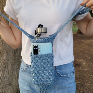 blue Cell phone carrier Crochet Water Bottle Holder | Cell Phone Holder | Water Bottle Carrier | Crossbody Bag | Water Bottle Bag | Gifts for Her, blue color bag