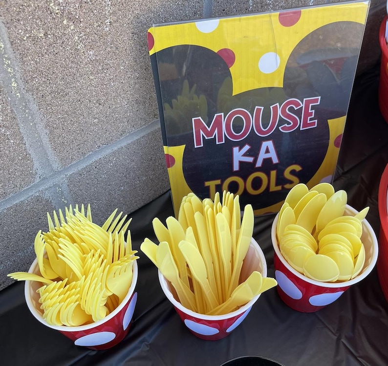 Mickey Mouse Party Printable Signs - Etsy