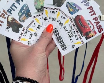 Lightning McQueen CARS-verjaardagspasjes – bewerkbare afdrukbare sjabloon