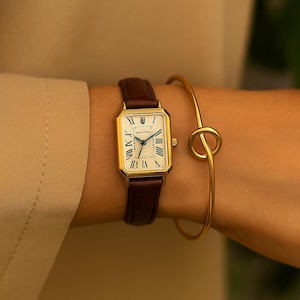 Orologio vintage da donna rettangolare - Cinturino in pelle marrone - Eleganza retrò. Affrettati, disponibilità limitata!