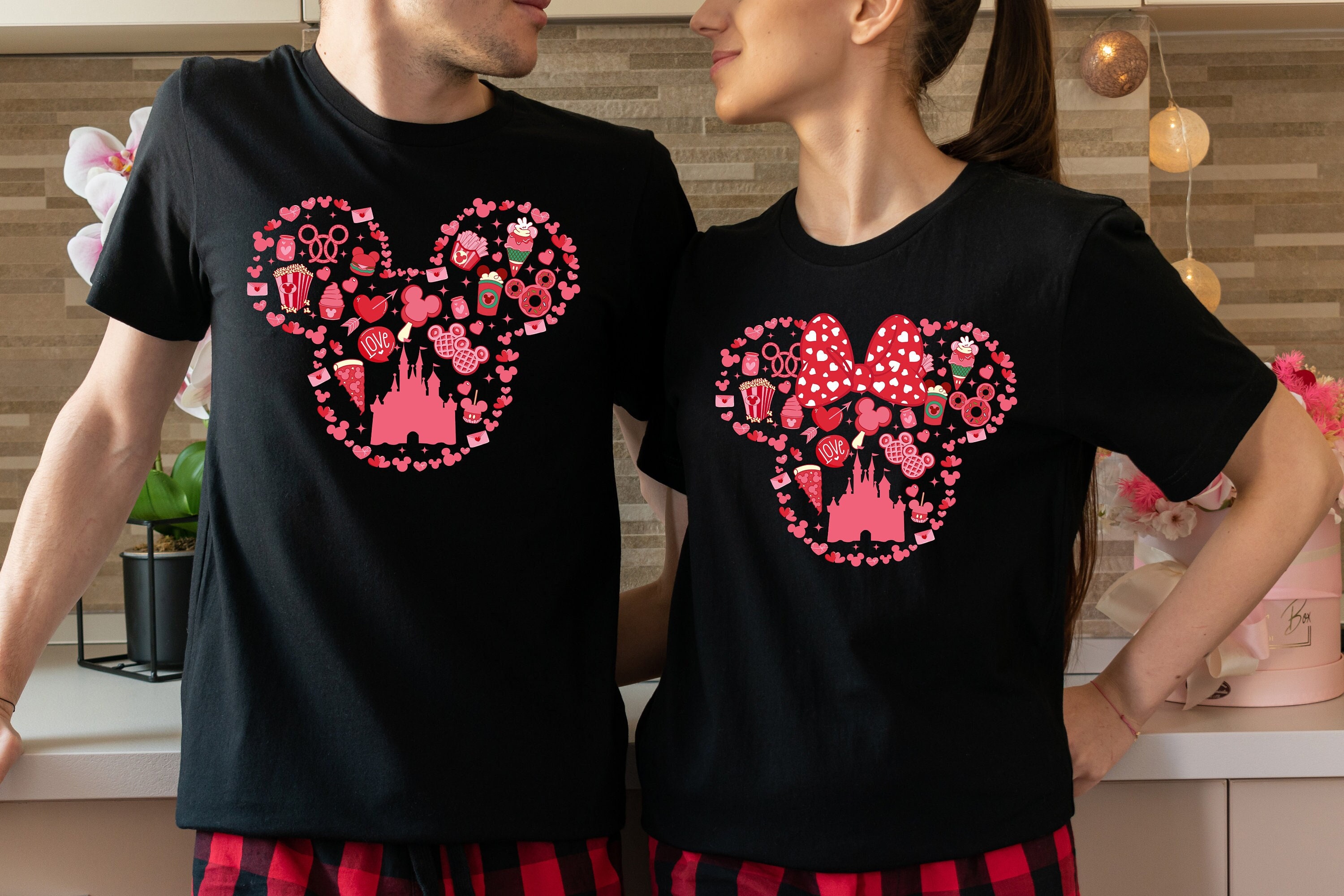 Discover Mickey and Minnie Ohren Valentinstag, Disneyworld Valentines Reise T-Shirt