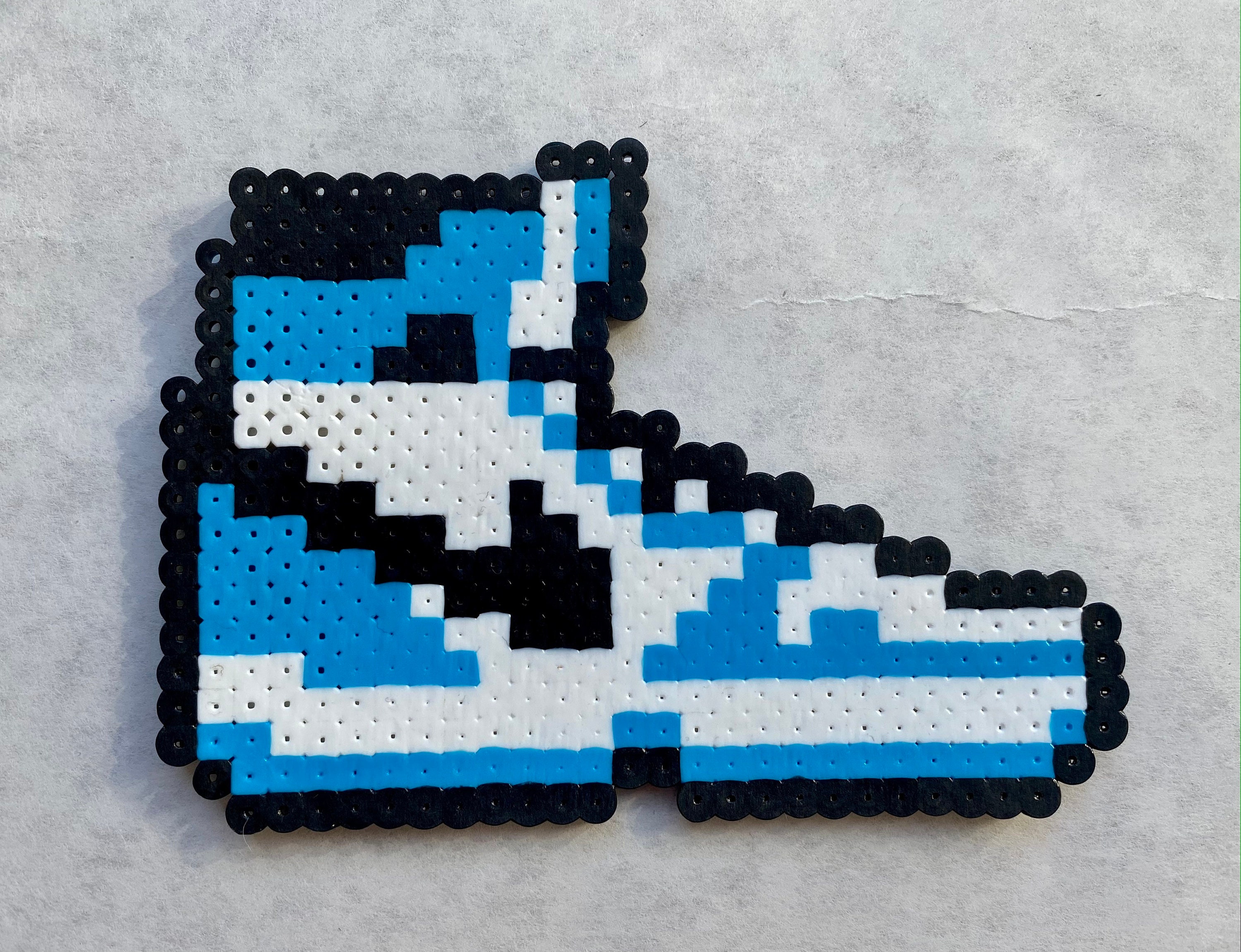 Impresionismo carro Posesión Perler bead Nike Jordan 1 - Etsy España