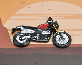 Pin Triumph Scrambler 1200XE: Insignia de solapa esmaltada para motocicleta de aventura