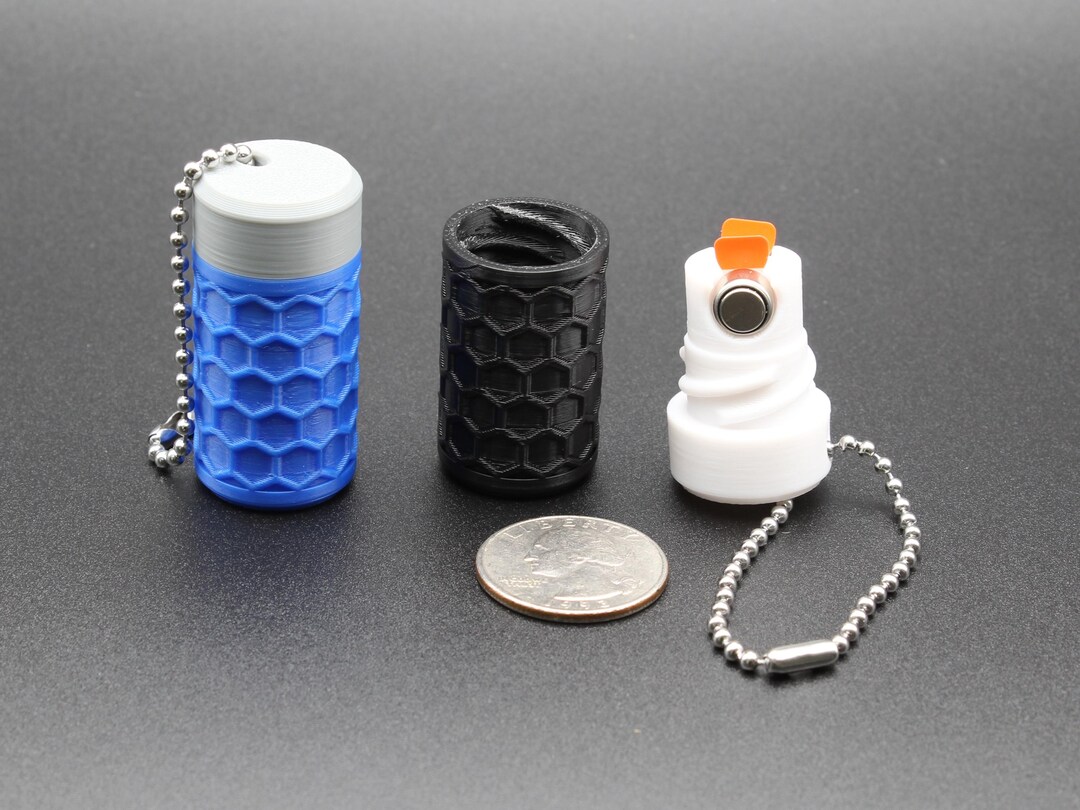 Magnetic Hearing Aid Battery Keychain: Custom Color Carrier for Size 13 ...