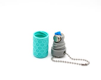 Magnetic Hearing Aid Battery Keychain: Custom Color Carrier for Size 675 Batteries