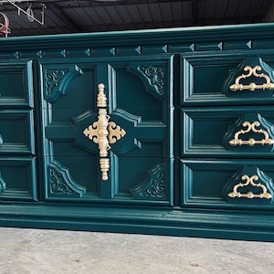 SOLD! Emerald Green Dresser| TV Console| Living room Credenza| Bedroom furniture| pick your color