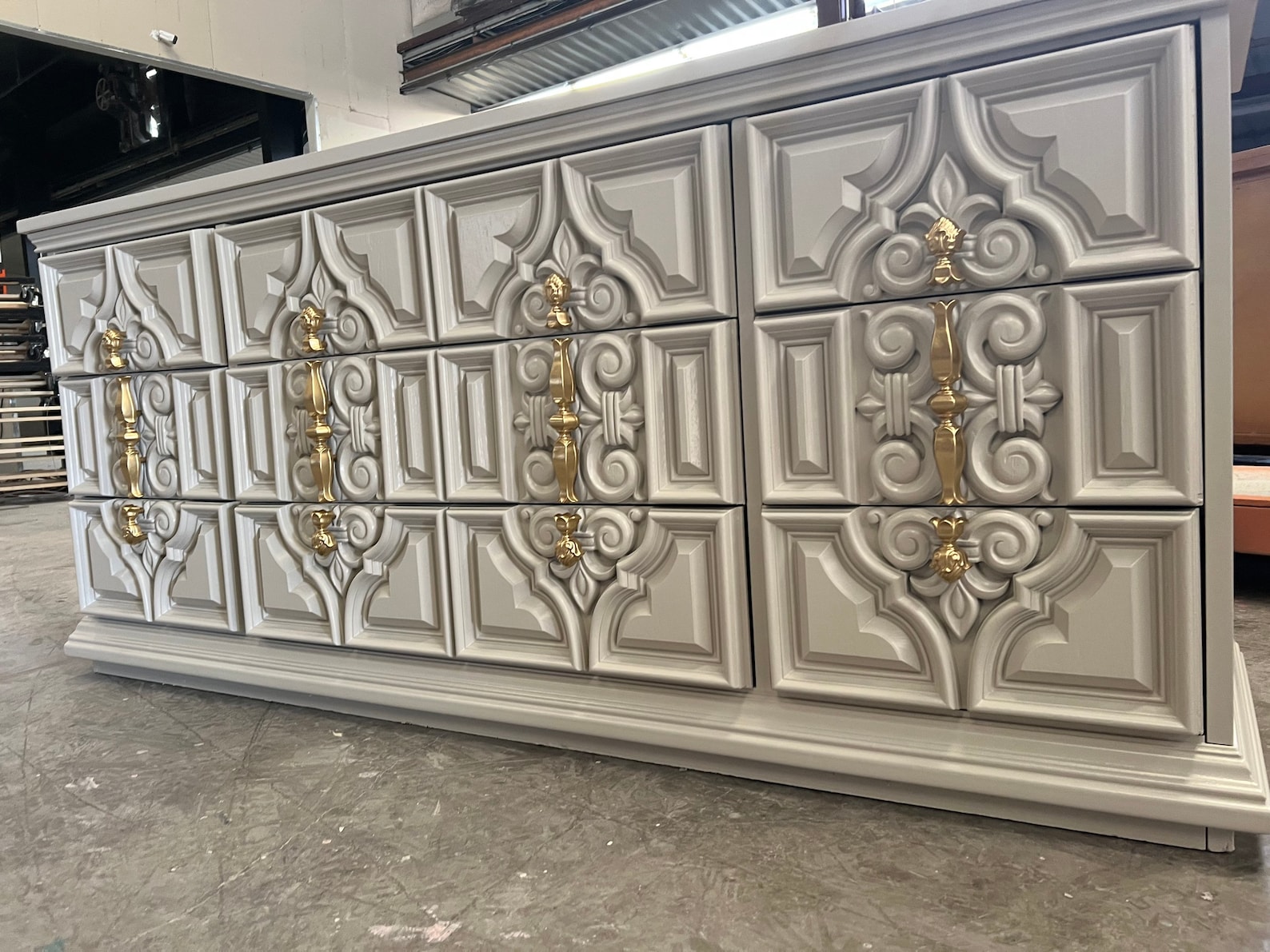 SOLD Dresser Console Ornate Mushroom Color Beige - Etsy