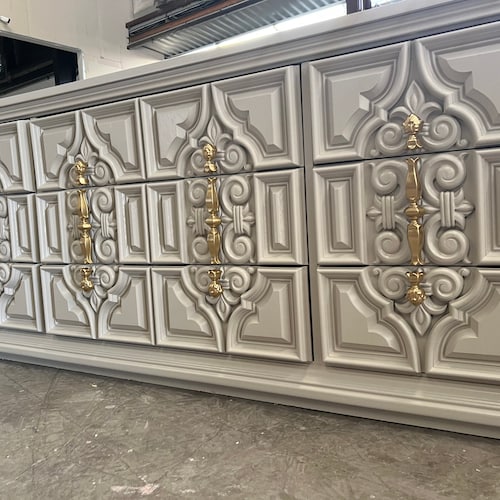 SOLD Dresser Console Ornate Mushroom Color Beige Etsy