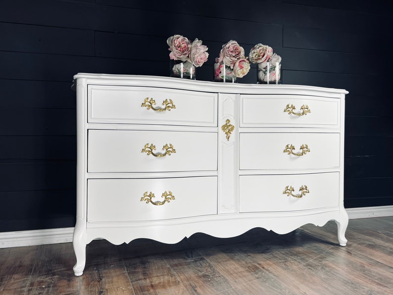 Available! Dresser| Credenza| French Provincial| 6 drawer| 9 drawer| white| wood | customizable color 