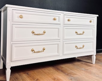 Available! White dresser 6 large drawers solid wood Italian provincial console credenza dresser  dresser vintage dresser color customizabl