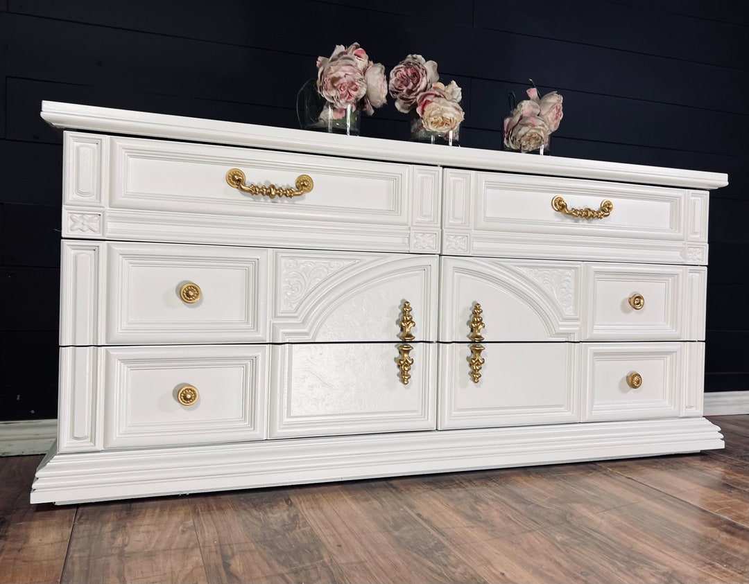 Available Ornate Dresser Console Credenza Buffet Cabinet Tv Console 6 ...