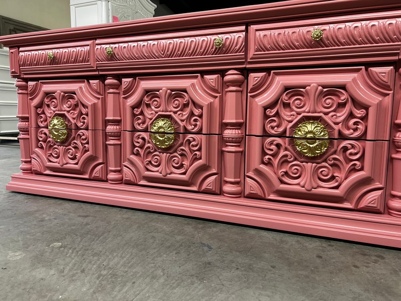 SOLD Ornate Dresser Console Wood Credenza Mauve Pink Etsy