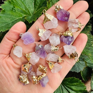 Dainty Raw Rose Quartz or Amethyst Crystal Pendant, Minimalist Raw Crystal Pendant, Tiny Raw Rose Quartz Pendant, Birthstone Necklace