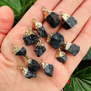 Dainty Raw Black Tourmaline Crystal Pendant, Minimalist Raw Crystal Pendant, Tiny Raw Black Tourmaline Pendant, Crystal Birthstone Pendant