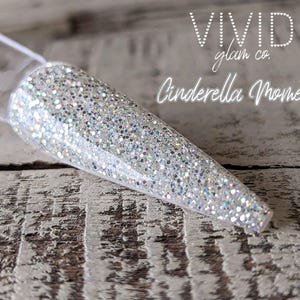Cinderella Moment - Glitter Dip Powder