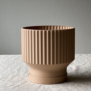 Lightweight Planter Pot | Beige | 4",6" and 8" sizes