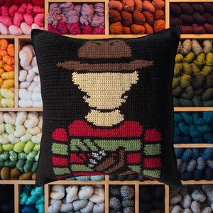 Patrón de almohada de crochet inspirada en pesadillas de Freddy Krueger