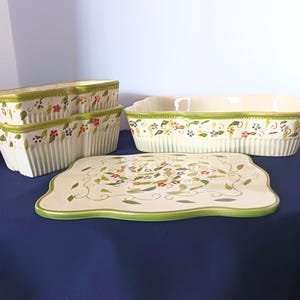 Temptations Old World Petals Bakeware Set: Ceramic Loaf Pans, Baking Dish & Trivet