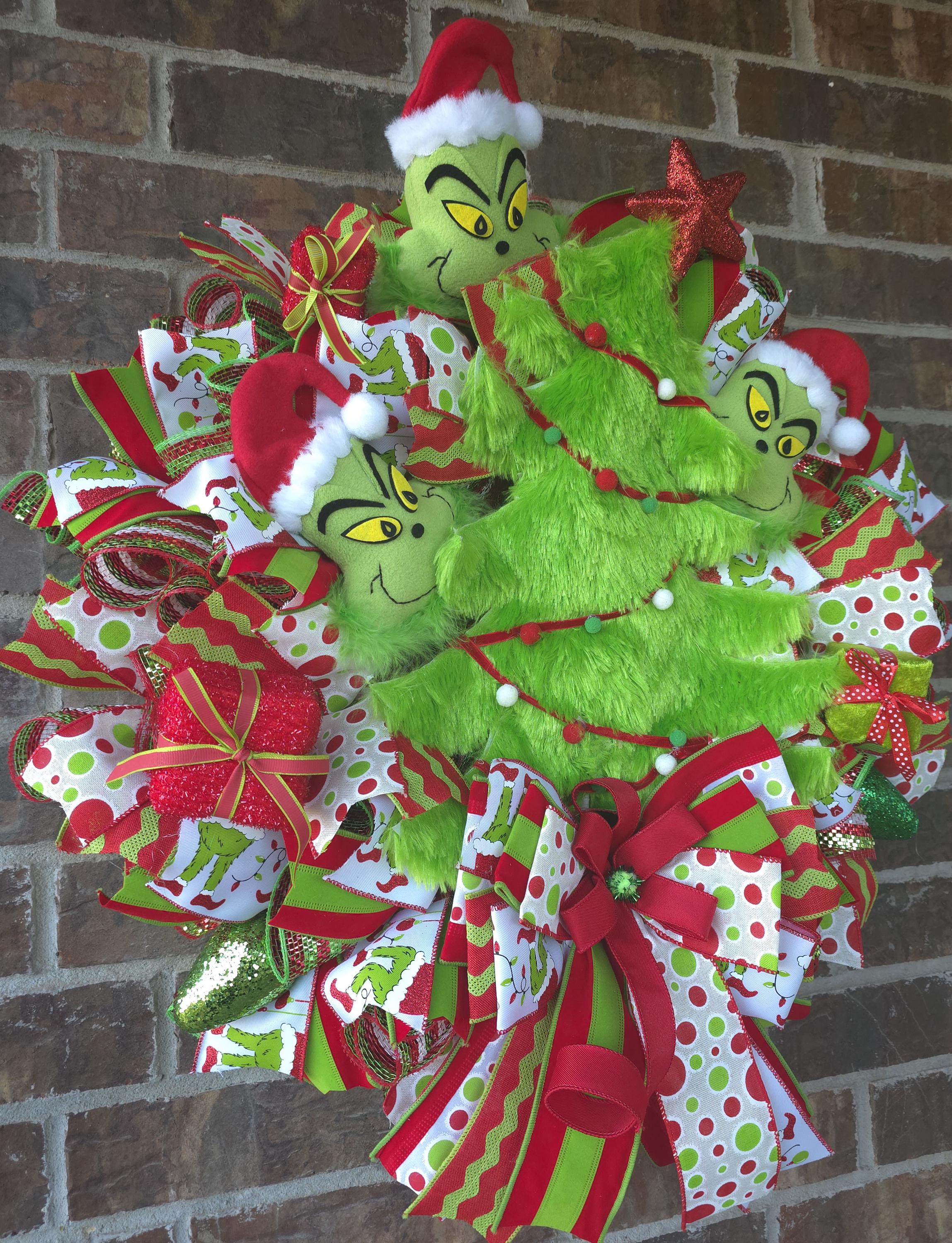 Grinch Inspired Christmas Wreath| Light-up Christmas Wreath| Green ...