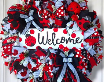 Ladybug Welcome Wreath, Red Black White Polka Dot Wreath, Summer Front Door Decor, Cute Ladybug Door Hanger, Spring Everyday Wreath