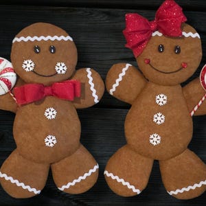 Christmas Gingerbread Girl Wreath Attachment| Gingerbread Attachment| Gingerbread Decor| Gingerbread Wreath| Gift| Christmas Gingerbread