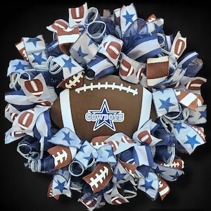 Dallas Cowboys Football Wreath| Cowboy&#39;s Football Wreath| Football Front Door Wreath| Football Home Decor | NFL Wreath| Fall Wreath