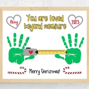 Cadeau de Noël empreinte de main Ruban à mesurer Art de l'empreinte de la main, carte de Noël de bébé, cadeau de Noël de papa d'un bébé en bas âge, artisanat d'empreinte de main de grand-père