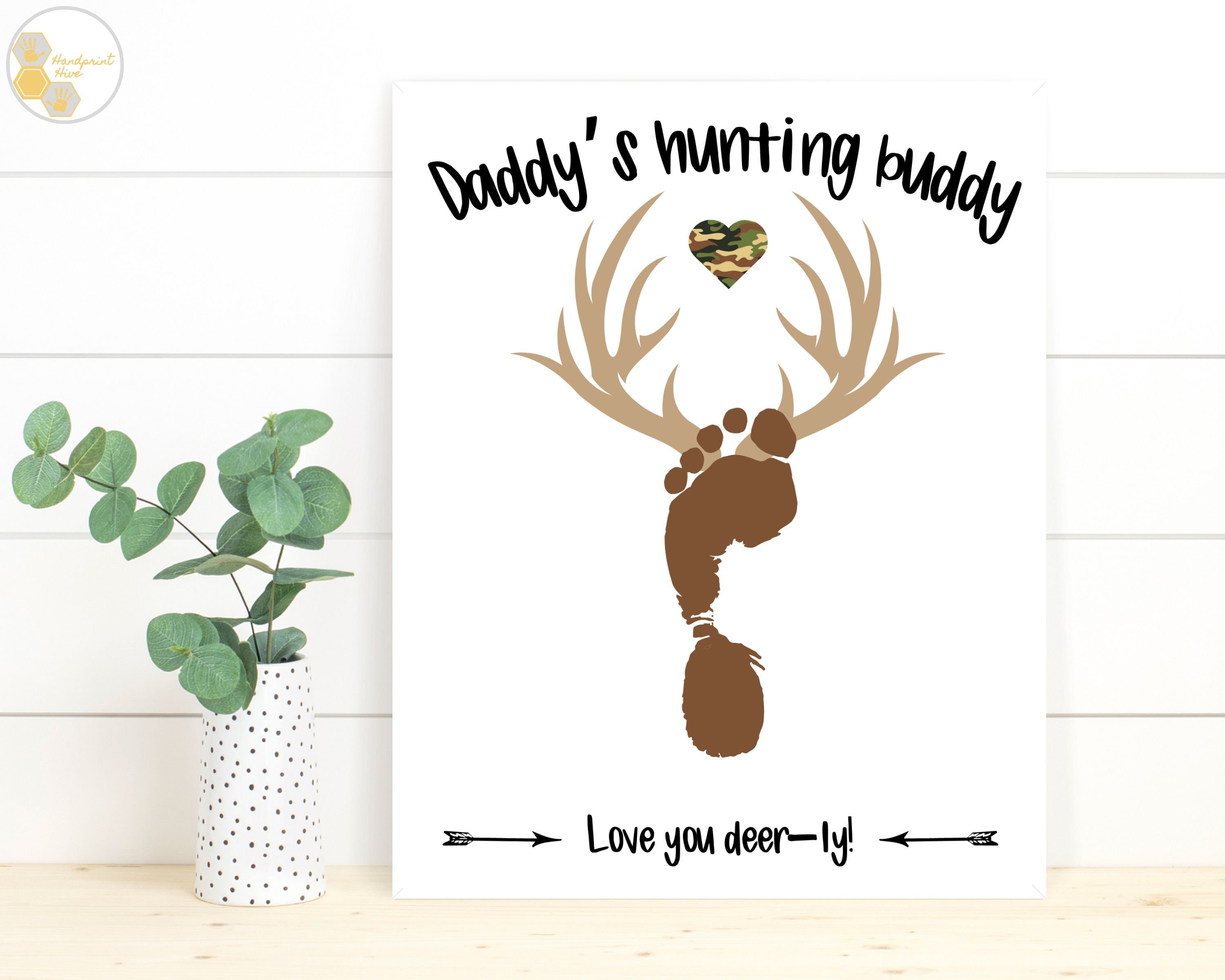 JXGZSO Lucky Deer Hunting Socks - 2 Pairs Funny Gift For Hunters Dad Husband Grandpa