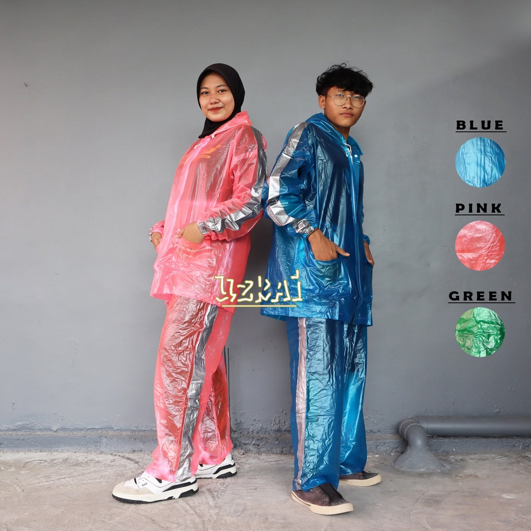 Raincoat Jacket and Pants With Zipper and Hood PVC Rainsuit Material