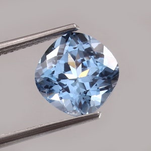 AAA Top Grade  Brazilian Aquamarine Loose Cushion Cut,Excellent Prime Quality Gemstone For All Kind Of Jewellery 10x10 MM