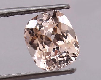 AAA 10x8 MM Top Quality Morganite Brilliant Cushion Cut,Excellent Prime Quality Gemstone For All Kind Of Jewellery