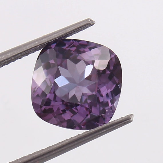 Alexandrite Naturelle 11x11 Mm Couleur Changeante - Rond, Loupe Propre, Cadeau Cabochon