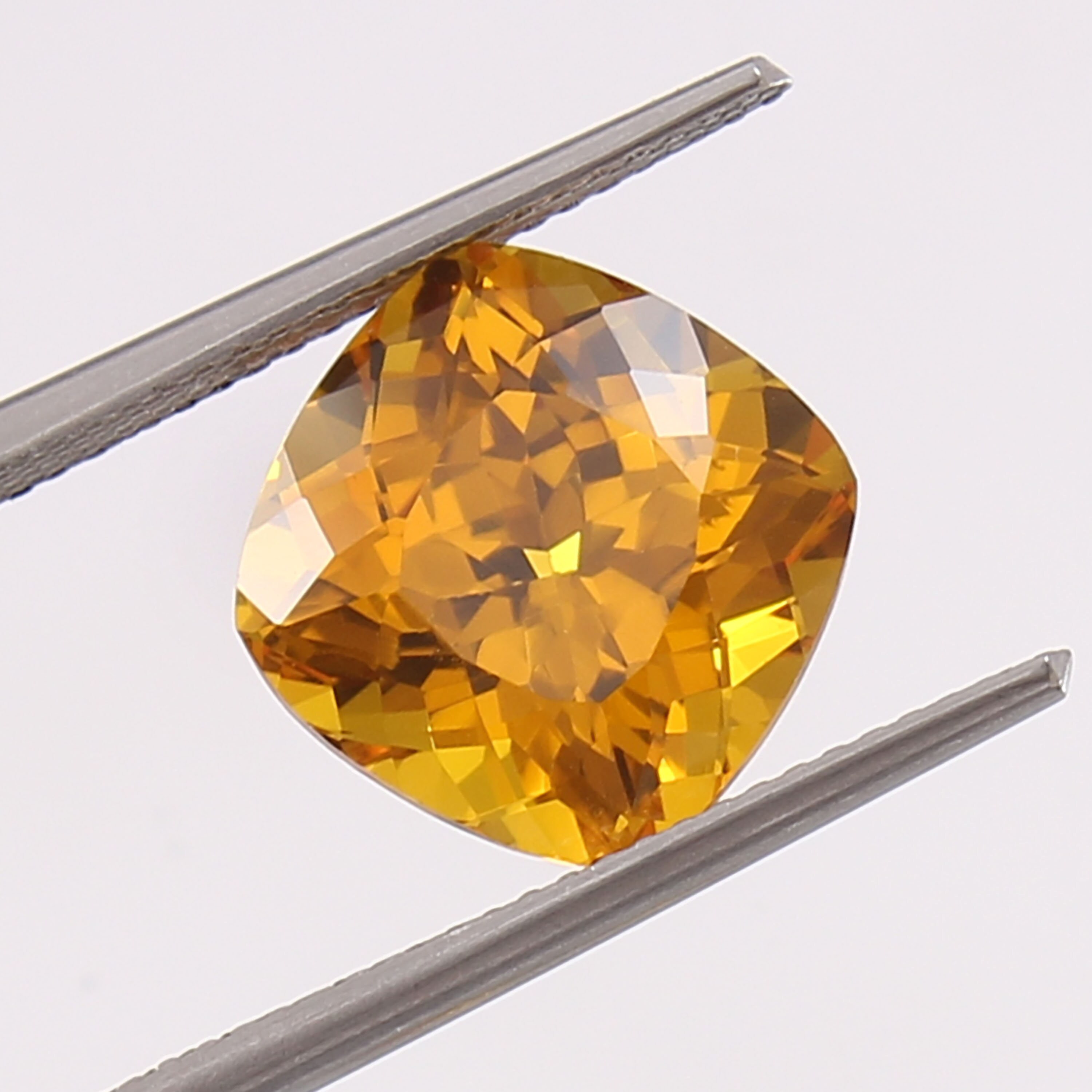 Saphir Jaune Naturel De Ceylan - Taille Coussin 4+ Carats - Certifié GIL - Pierre Précieuse En Vrac