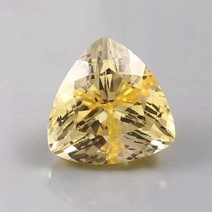 AAA 11x11 MM Top Quality Ceylon Yellow Sapphire Loose Trillion Brilliant Cut,Excellent Prime Gemstone For All Kind Of Jewellery