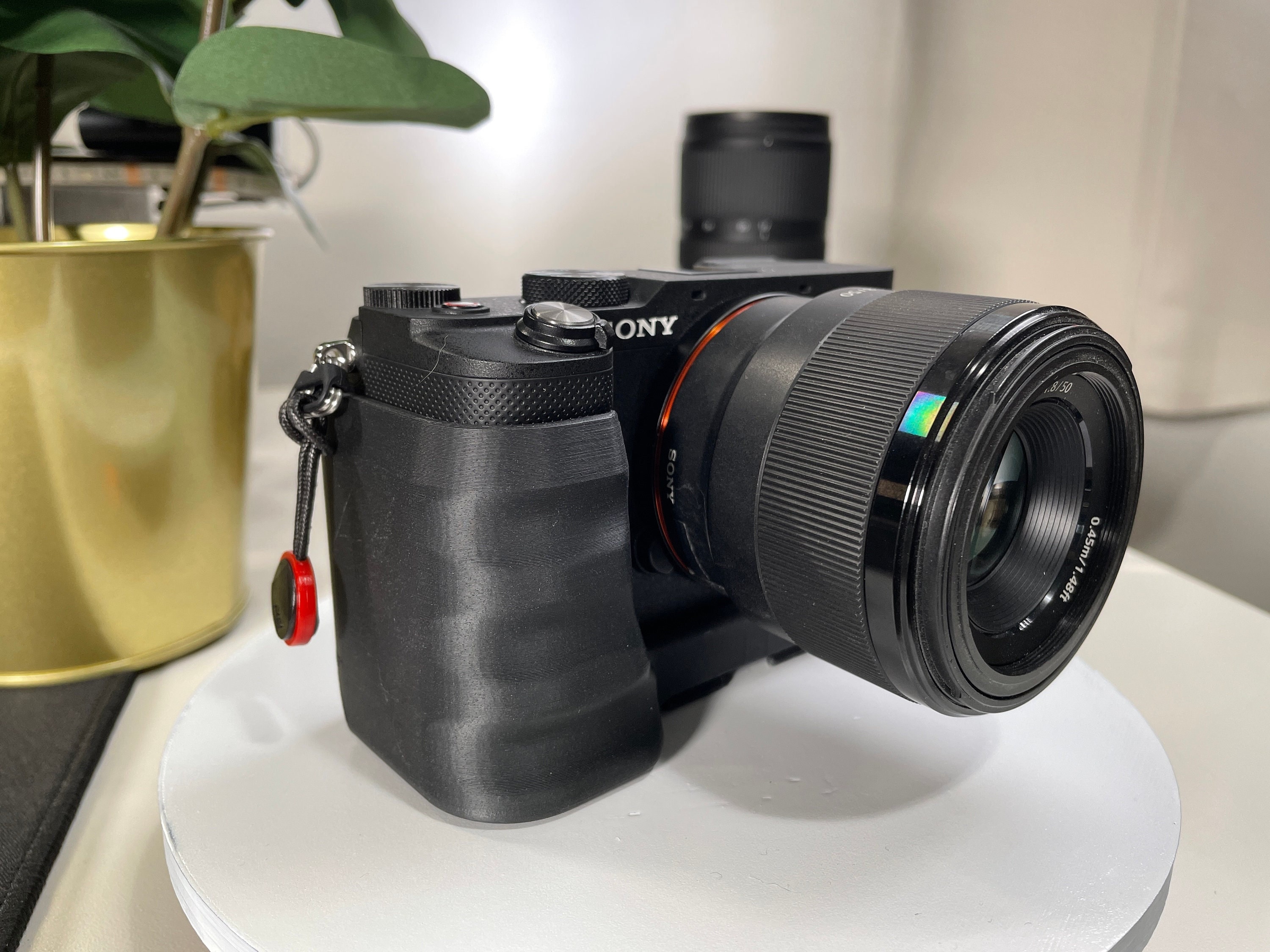 Lightweight Sony A7C Camera Grip, Built in Arca-swiss Quick