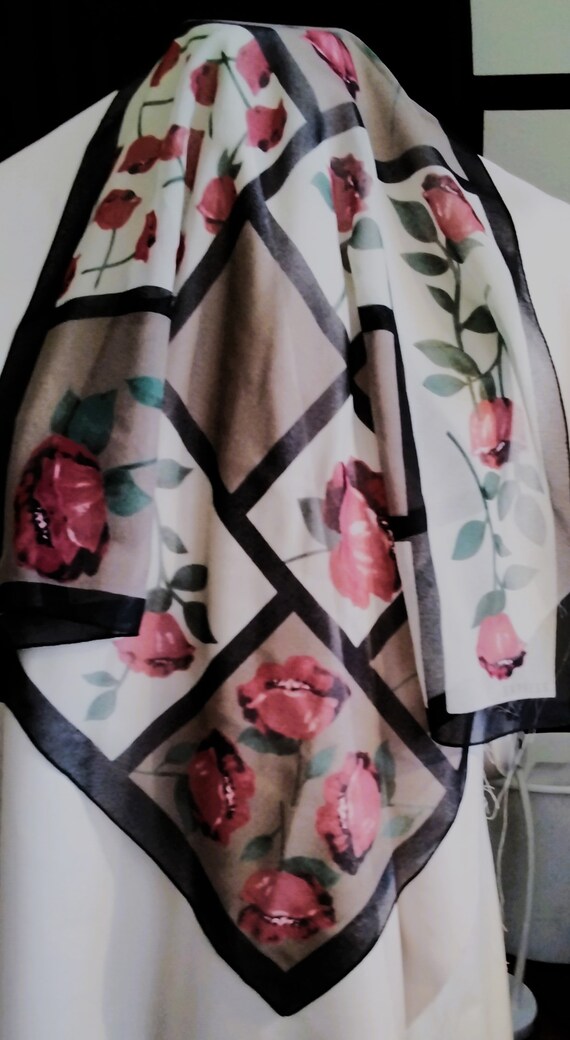 Sheer 19" Neck Scarf With Roses by Express
