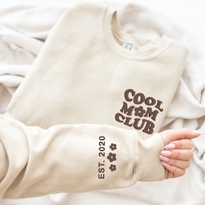 Custom Cool Mom Club Embroidered Sweatshirt, Embroidered Mom Sweatshirt, Names on Sleeve, Mom Crewneck Sweatshirt, Personalized Mom Gifts