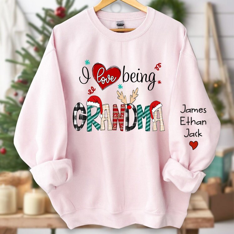 I love being a grandma - Christmas gift for grandma, snowman family Shirt,  Hoodie, Sweatshirt - FridayStuff