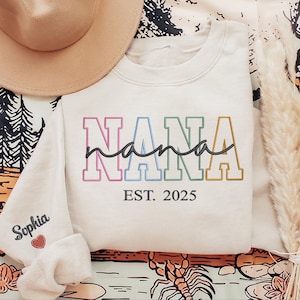 Personalized Nana Sweatshirt – Custom Grandma Gift – Nana Crewneck – Mother&#39;s Day Gift for Nana – Cozy Nana Pullover – Nana Birthday Present