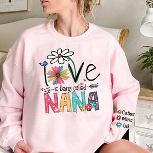 Love Being Called Nana Customized Nicknames - Gift For 4th Of July - Personalized Unisex T-Shirt