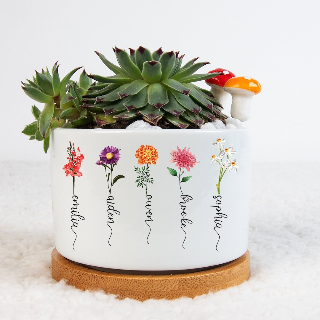 Custom Birth Month Flower Plant Pot, Mom & Kids Flower Pot, Grandma