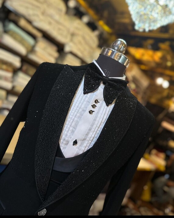 Embroidered tuxedo jacket cheap