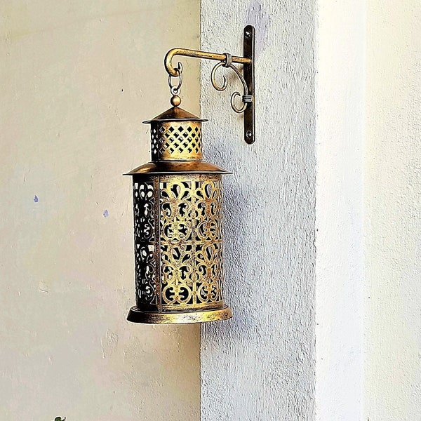 Handmade Metal Hurricane Lamp Hanging with Hook, Outdoor Lamp, Café Décor, Restaurant Décor