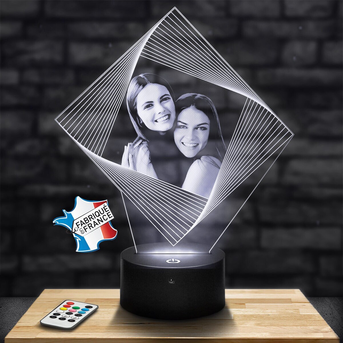 Lampe Photo Personnalisée en Express 24H Par Gravure Laser, Photo et Texte Personnalisable, Cadeau F